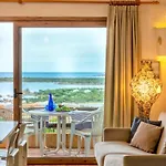 Ξενοδοχείο με διαμερίσματα Marineledda In Golfo Di With Sea View