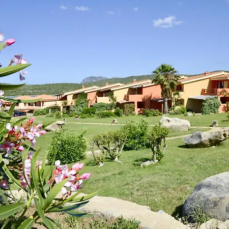 With Swimming Pool In Marinella Just 300 Mt From The Sea, With Sea View Aparthotel *