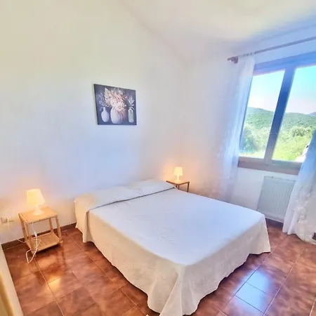 Marineledda In Golfo Di With Sea View Aparthotel