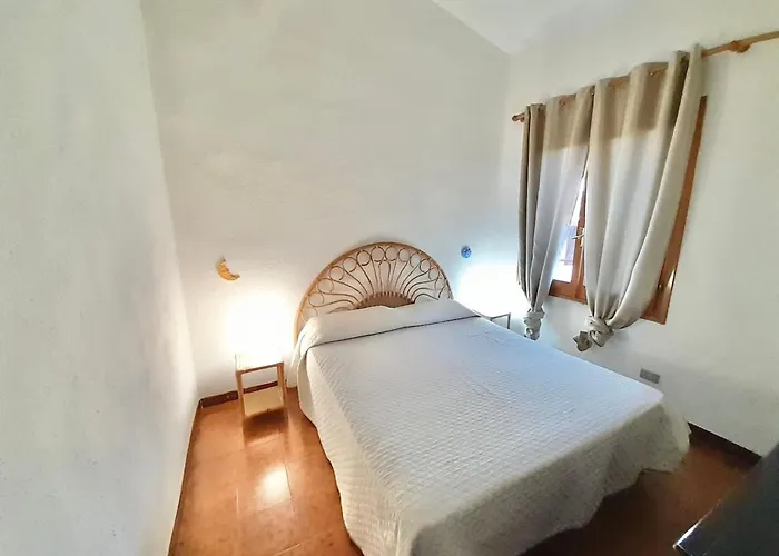 Marineledda In Golfo Di With Sea View 3* Marinella